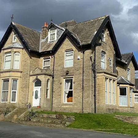 Apartment Spacious Flat In A Victorian House - Free Parking *